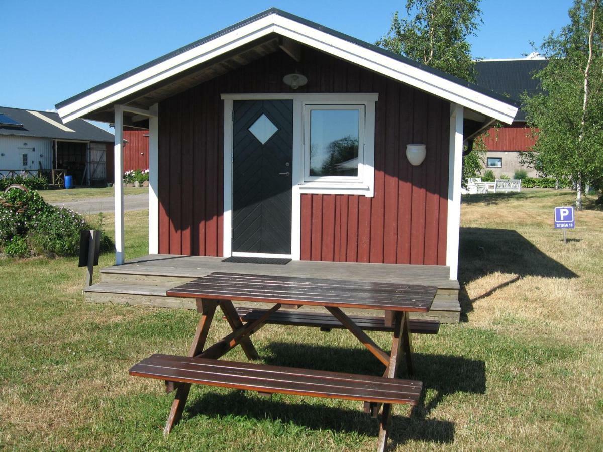 Roedlix Vandrarhem & Camping Tvaaker Exterior photo
